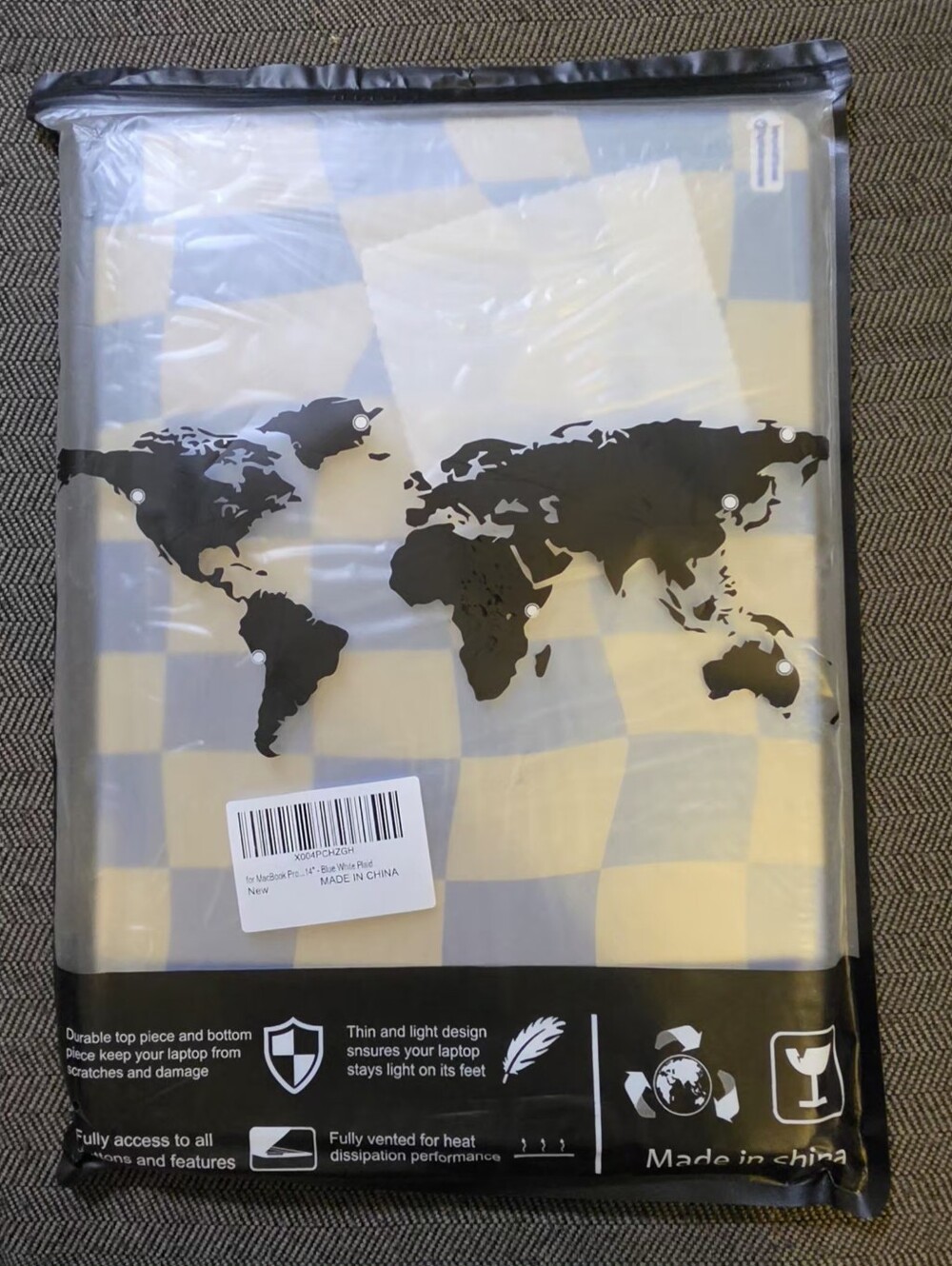 MacBook Pro 14 in Case Plastic Hard Shell & Keyboard Cover Checkered Blue/White